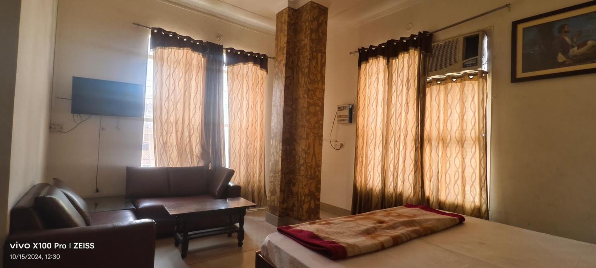Surya Hotel Sirsa Exterior photo